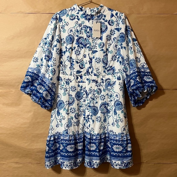 Avara | NWT Peyton Dress Balloon Sleeve High Neck Chinoiserie Floral Size L - Picture 1 of 15